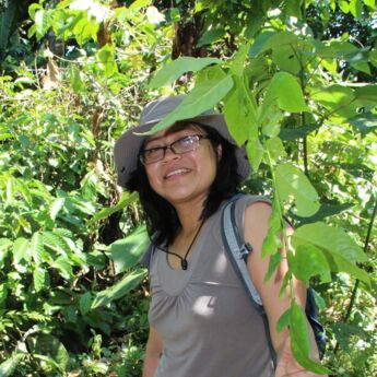 Cayapa, Raquel