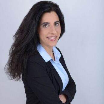 Butto Zarzar, Carolina
