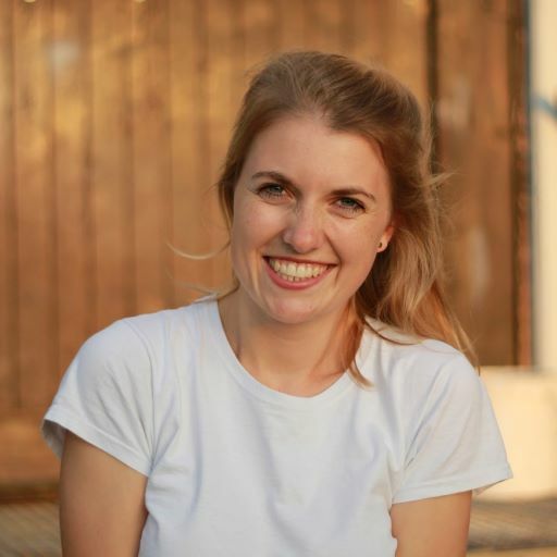 Porträt von Mira Weiss