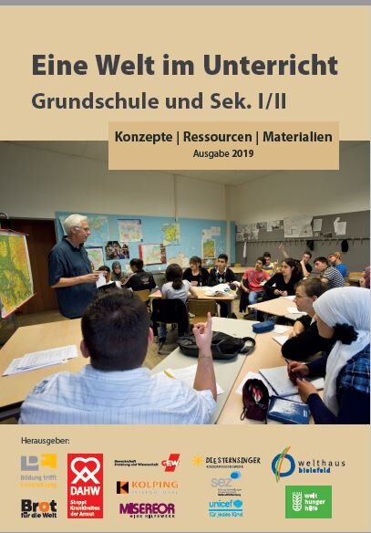 Cover der Broschüre Eine Welt im Unterricht